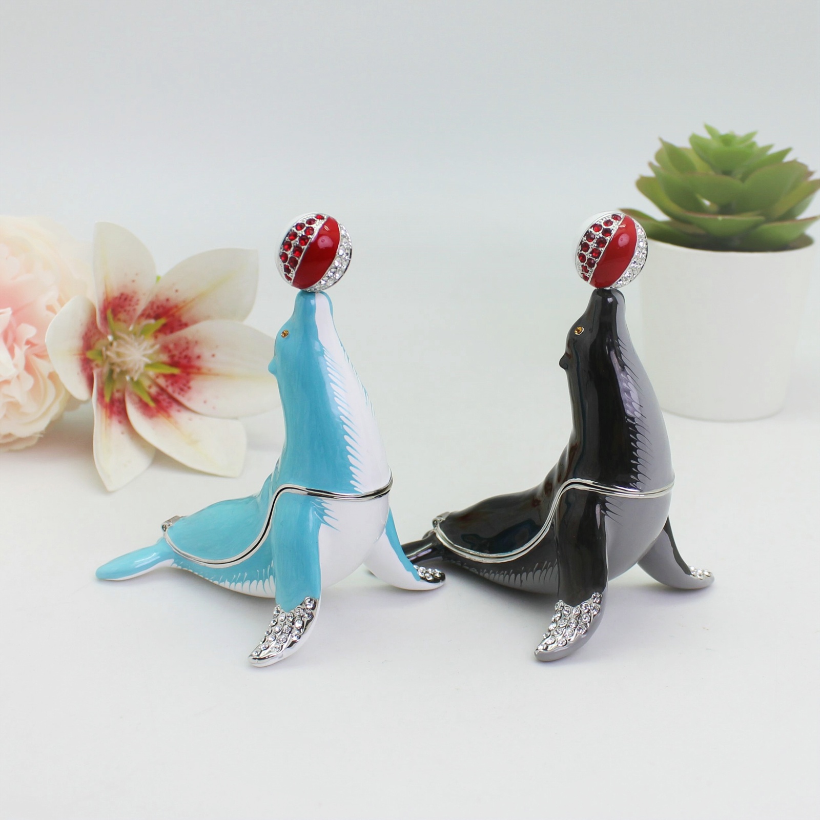 Body Jewelry Websites - SHINNYGIFTS Zeeleeuw Emaille Snuisterijdoosje Handgeschilderde Scharnierende